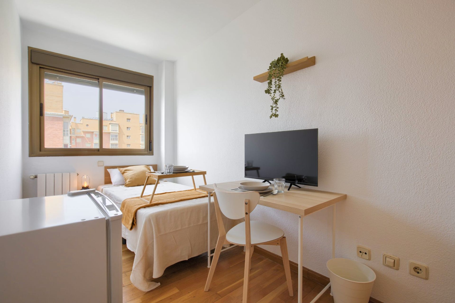 Pis per a compartir a Avenida del Monasterio de Silos, Montecarmelo