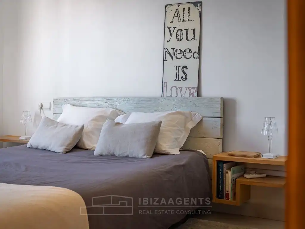 Dormitori de Apartament en venda en Sant Antoni de Portmany amb Aire condicionat, Rentadora i TV