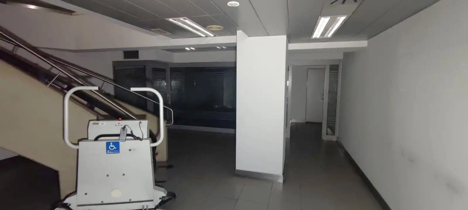 Business premises for sale in Francia Kalea 16, imagen 12