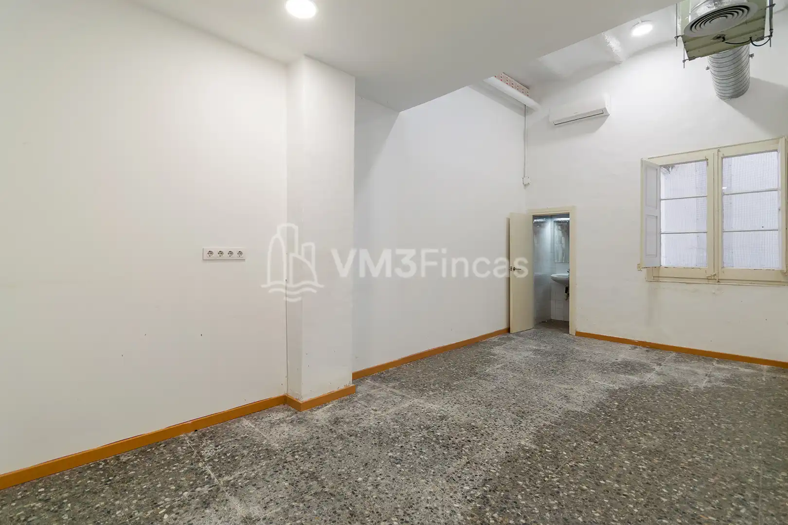 Büro zur Miete in Barcelona mit Klimaanlage und Heizung