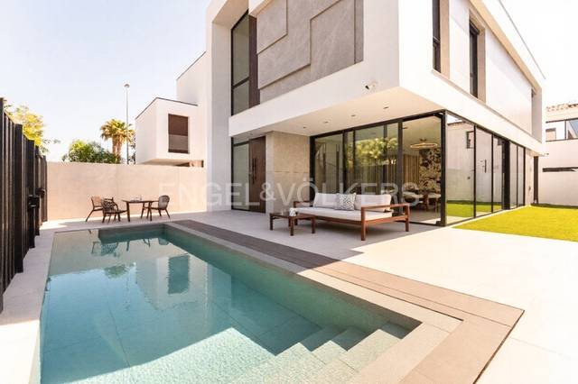 Casa-chalet en Venta en Pau Lledó