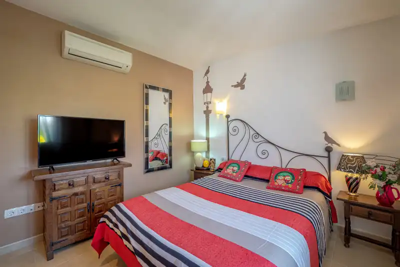 Bedroom of Flat for sale in Empuriabrava