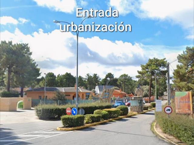 Terreno residencial en Venta en Calle del Chopo, 411 en Marugán