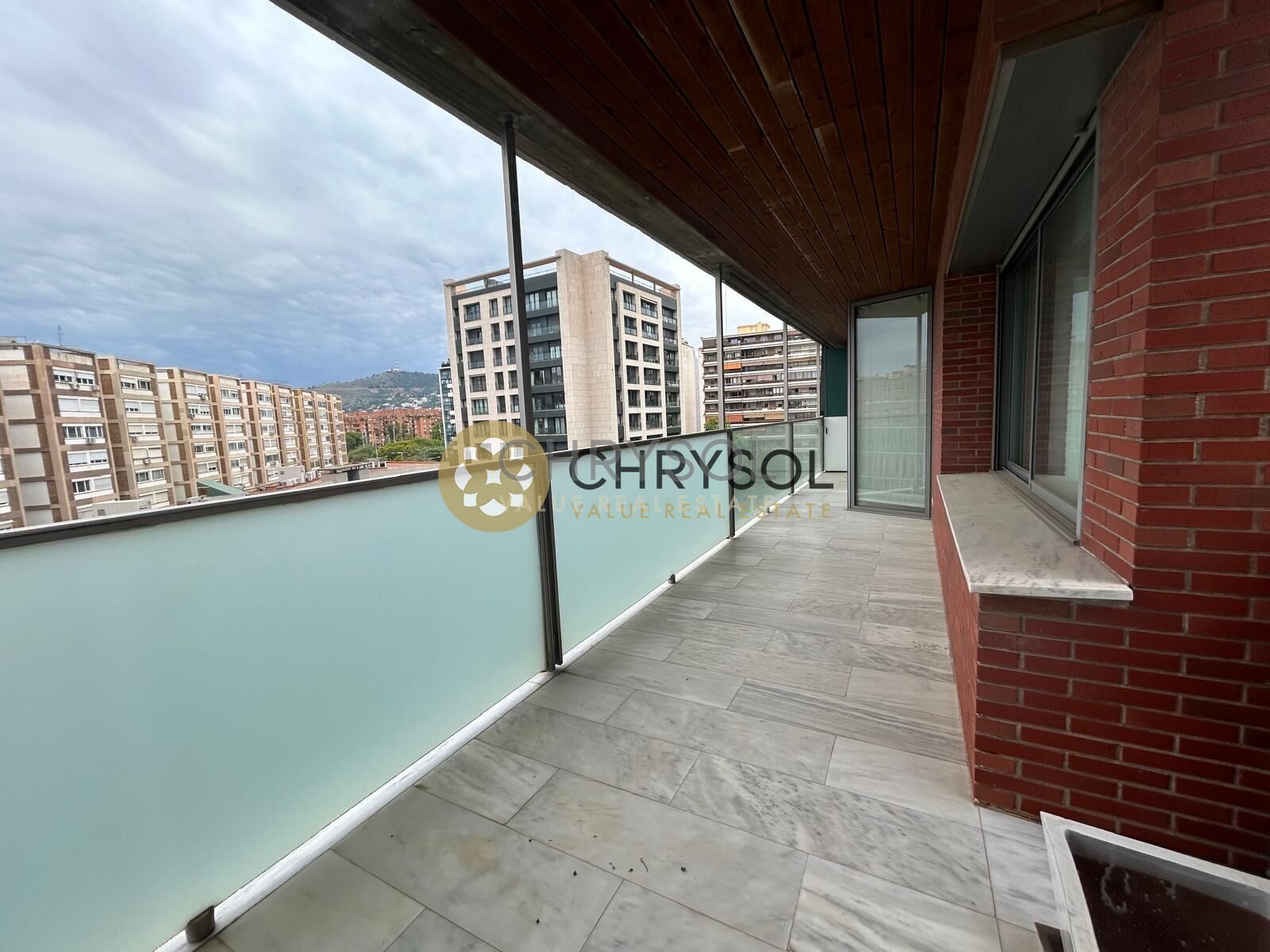Terrace of Flat to rent in  Barcelona Capital  with Air Conditioner, Heating and Parquet flooring