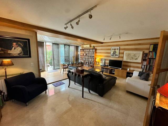 Casa adosada en Alquiler en Antonio Machado en Rocafort