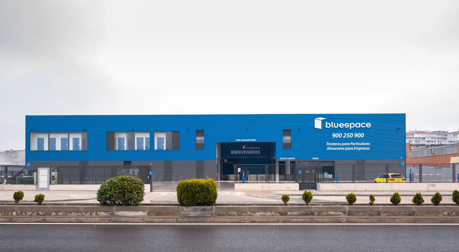 Vista exterior de Trastero de alquiler en Torrejón de Ardoz con Alarma