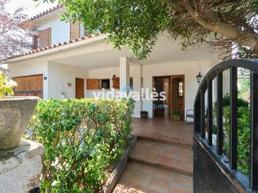 Casa con giardino in vendita a Cardedeu