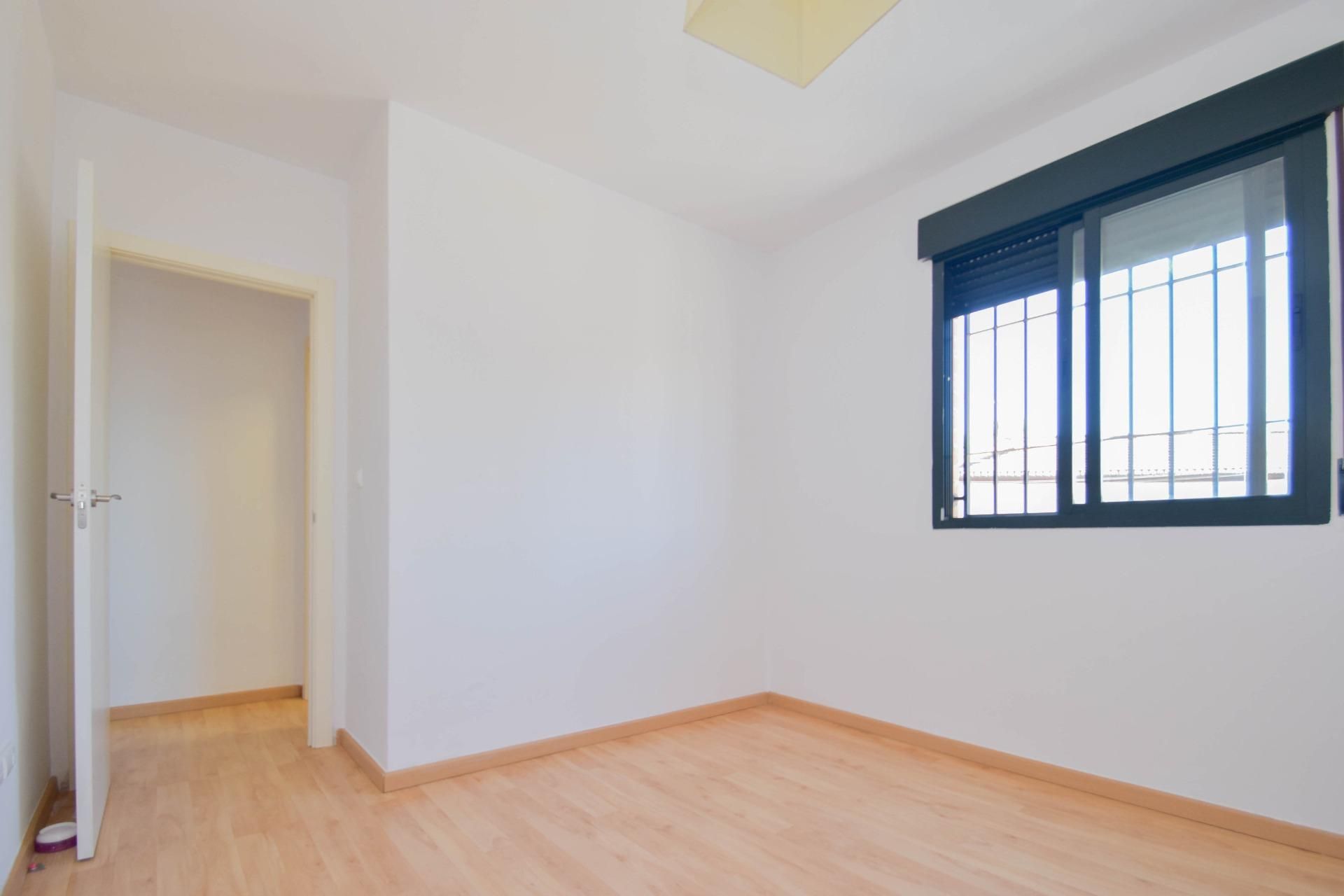 Bedroom of Apartment for sale in Las Gabias
