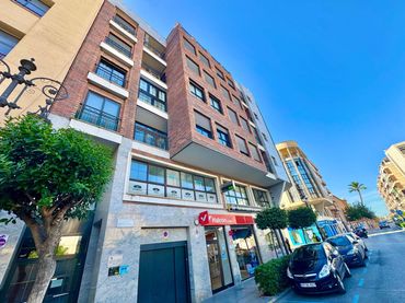 Oficina amb ascensor de lloguer a Orihuela ciudad