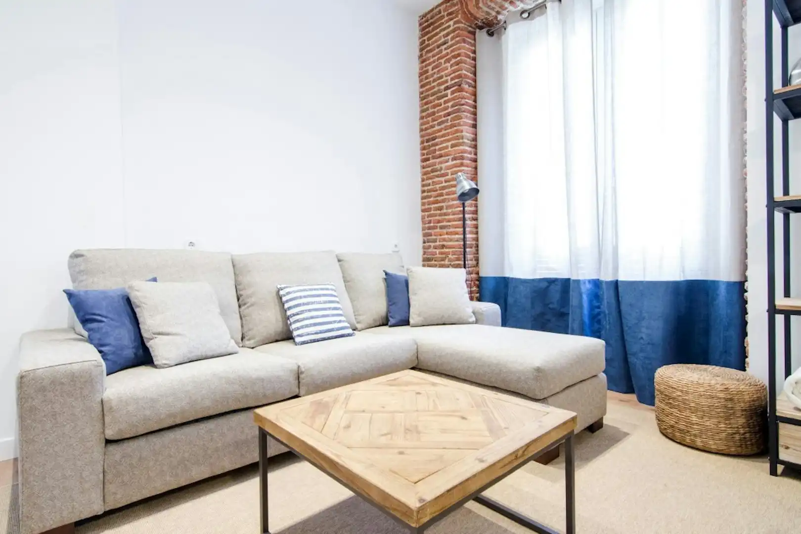 Wohnzimmer von Wohnung zur Miete in Madrid mit Klimaanlage, Heizung und Waschmaschine
