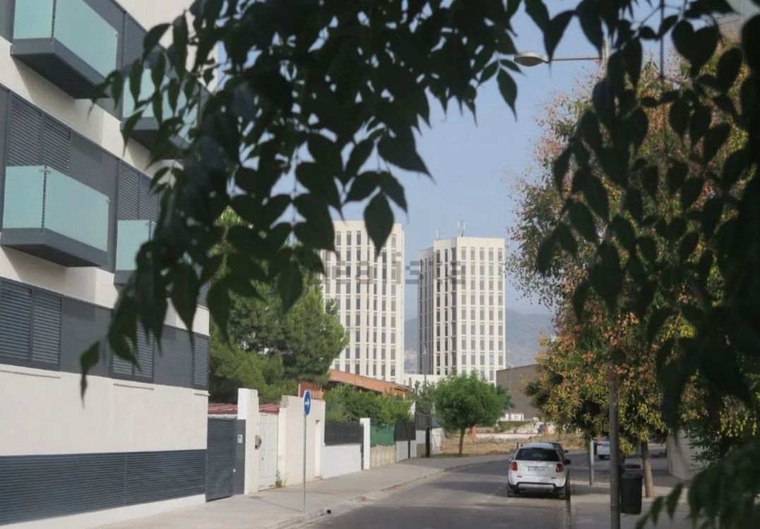 Vista exterior de Piso en venta en Armilla con Aire acondicionado