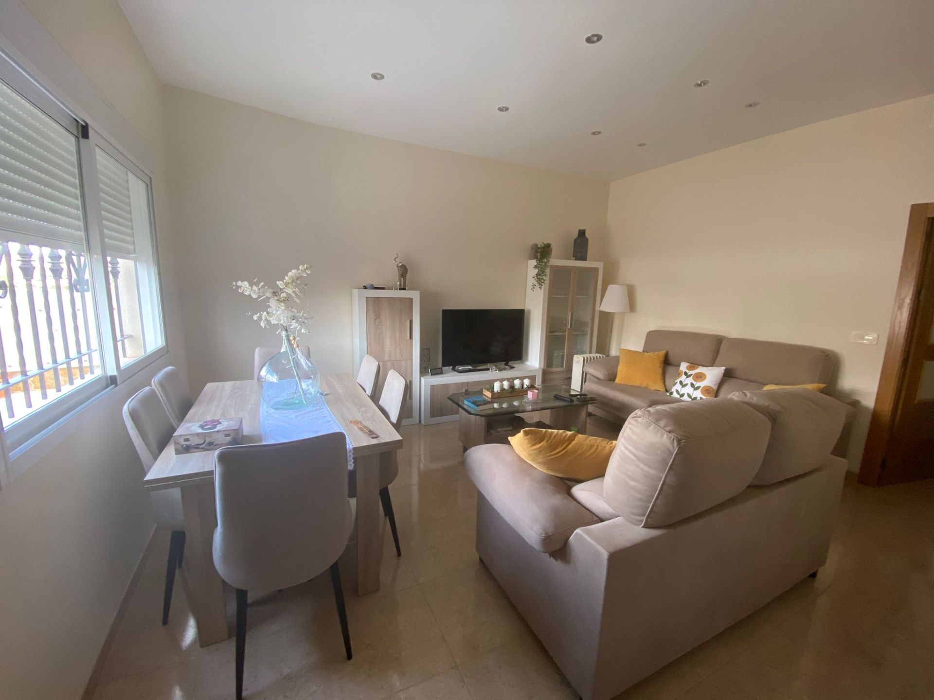 Living room of Single-family semi-detached for sale in Lorca  with Terrace