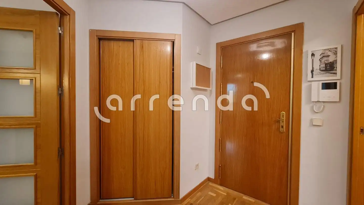 Wohnung zur Miete in Madrid mit Klimaanlage, Parkett und Möbliert