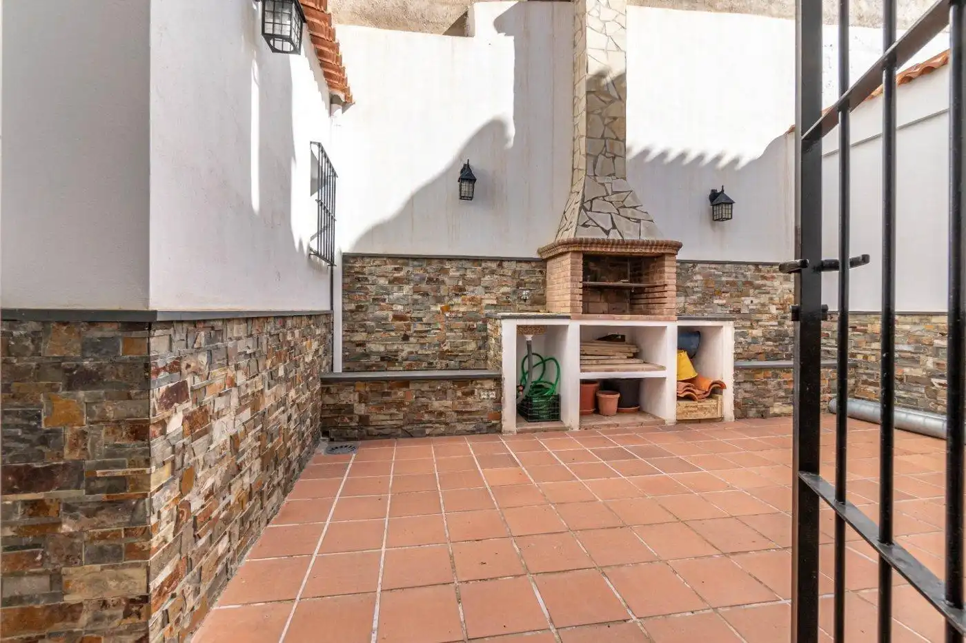 Terrasse von Einfamilien-Reihenhaus zum Verkauf in Albondón