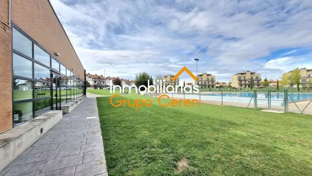 Dúplex en venda a Cirueña