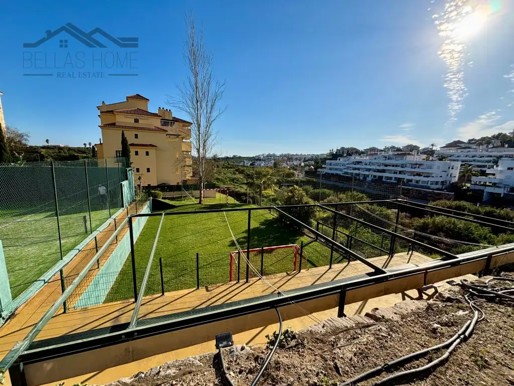Terraza de Piso en venta en Estepona con Aire acondicionado, Terraza y Piscina