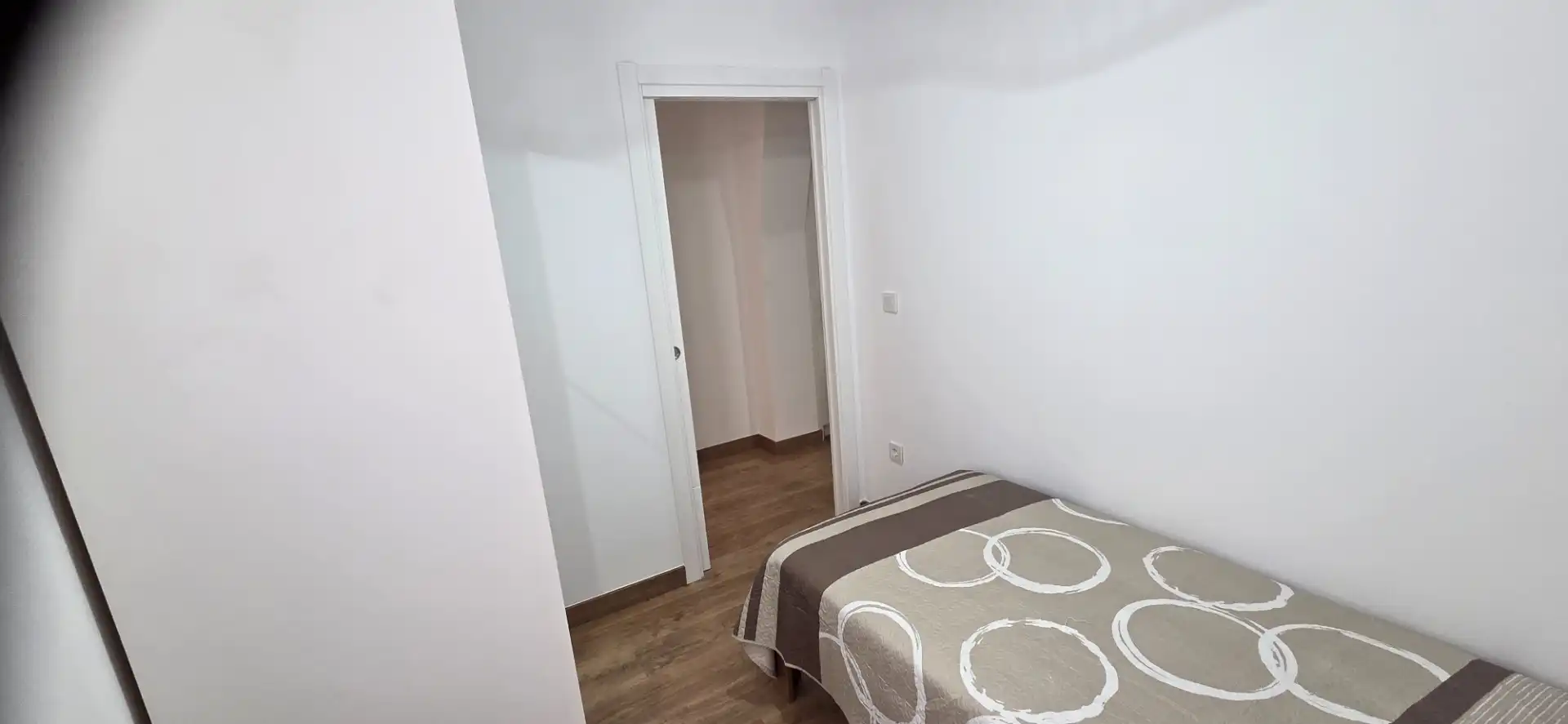 Bedroom of Flat for rent in Elda  with Furnished, Oven and Washing machine