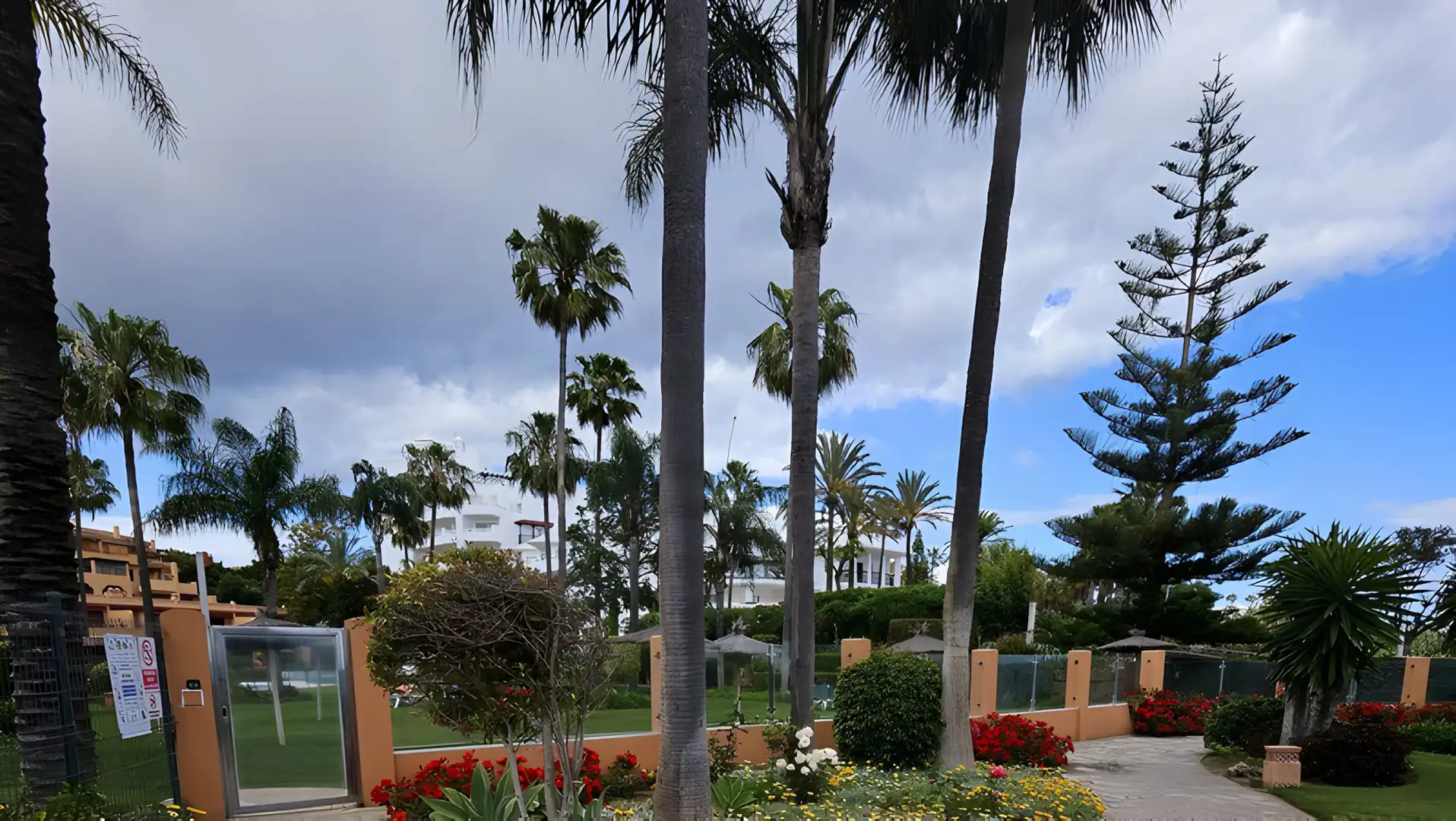 Àtic amb piscina en venda a Estepona Pueblo, imagen 45