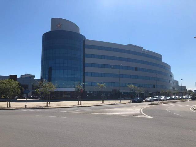 Garaje en Venta en TECNOLOGIA, 26 en San Jerónimo - La Bachillera