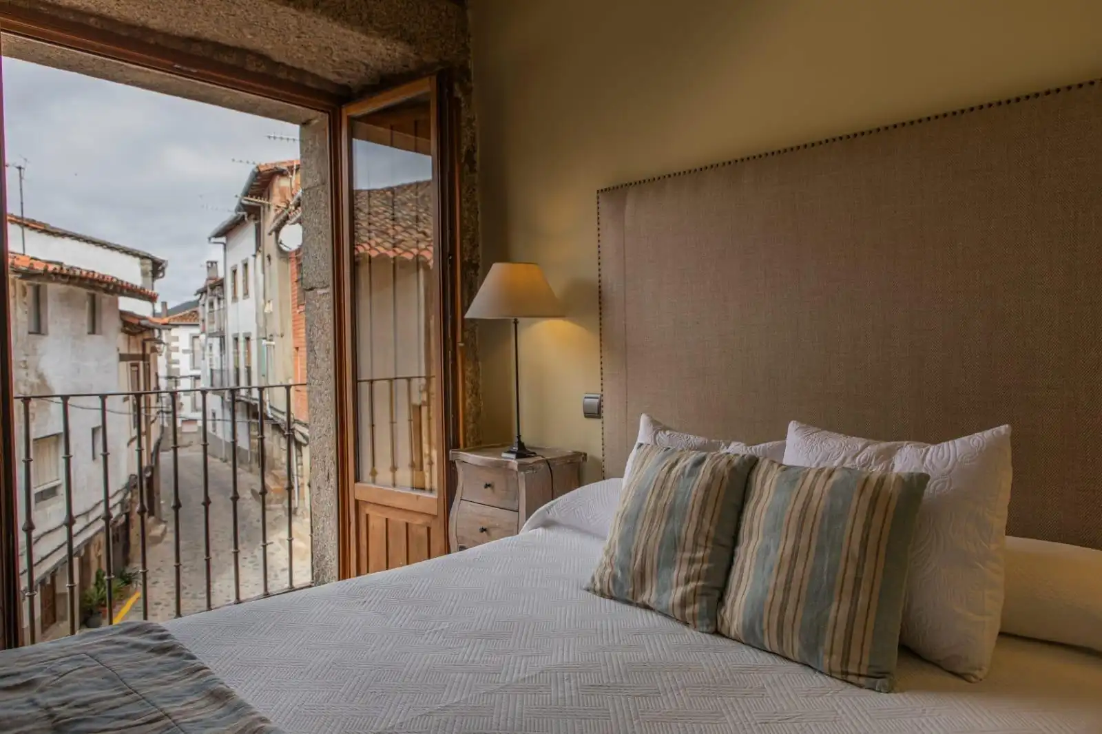 Schlafzimmer von Gebäude zum Verkauf in San Martín de Trevejo