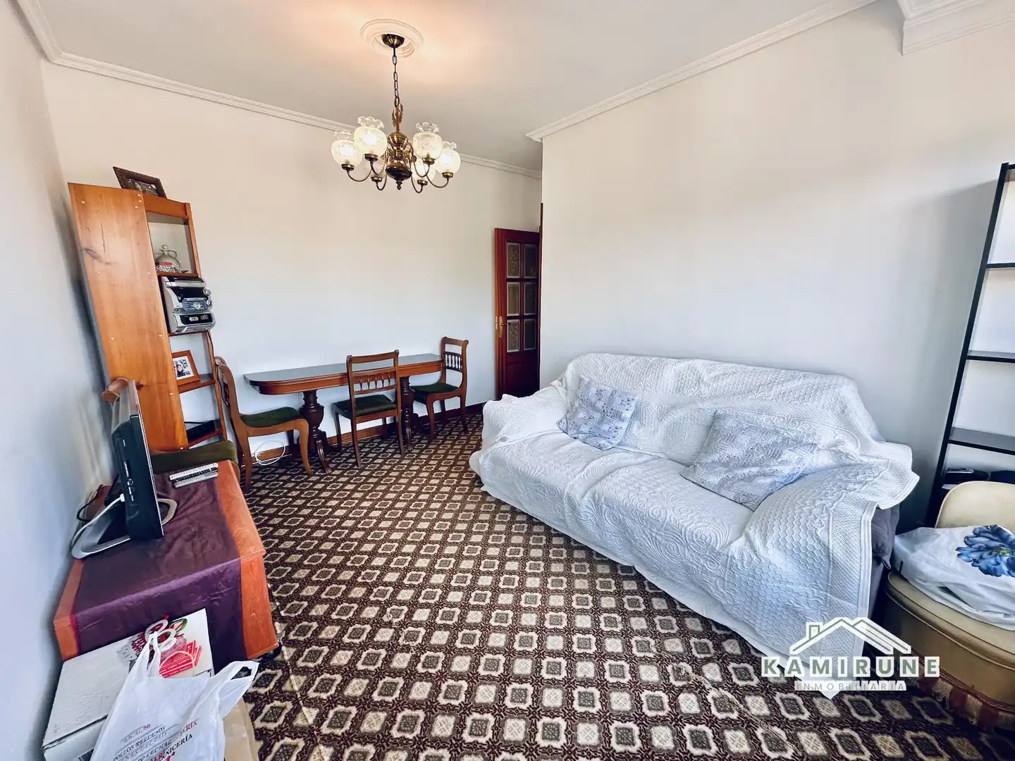 Living room of Flat for sale in Derio  with Heating and Storage room