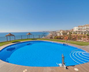 Piscina de Apartament en venda en Benalmádena amb Aire condicionat, Terrassa i Piscina