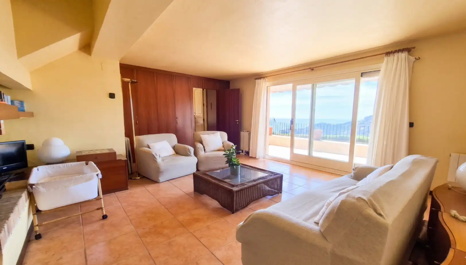 Wohnzimmer von Haus oder Chalet zum Verkauf in Begur mit Klimaanlage, Terrasse und Abstellraum