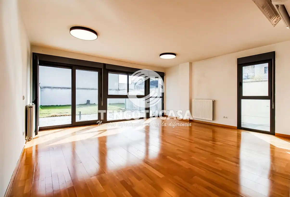 Living room of Detached homes for rent in Madrid  with Air Conditioner, Heating and Private garden