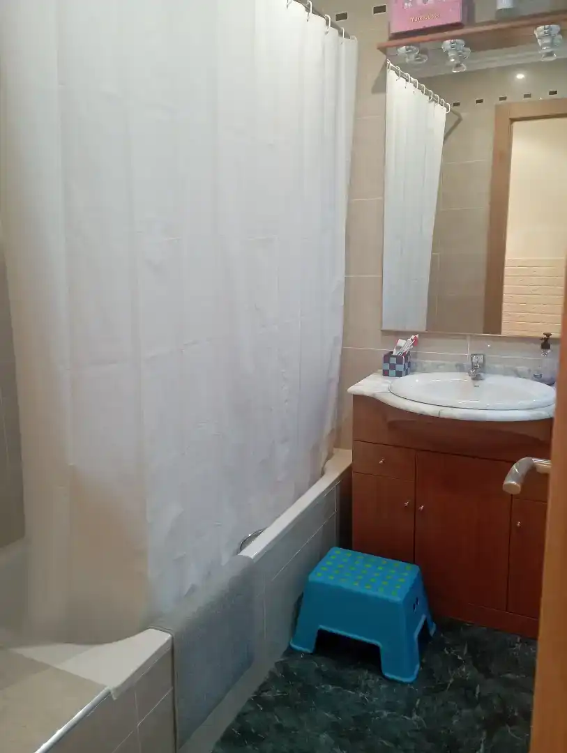 Bany de Pis en venda en Medina de Rioseco amb Balcó