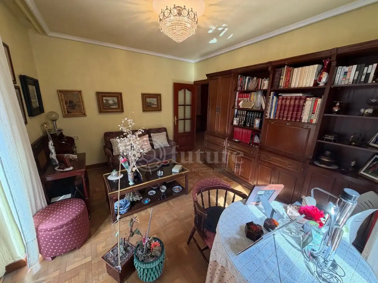 Living room of Flat for sale in Salamanca  with Heating, Parquet flooring and Terrace