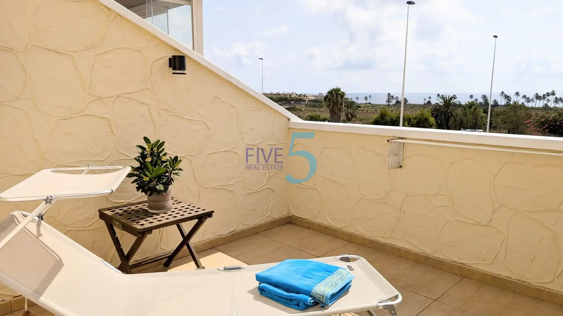 Adosado con terraza en venta en Los Balcones - Los Altos, imagen 4