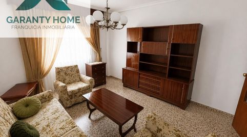 Foto 3 de Piso en venta en Martos, Jaén