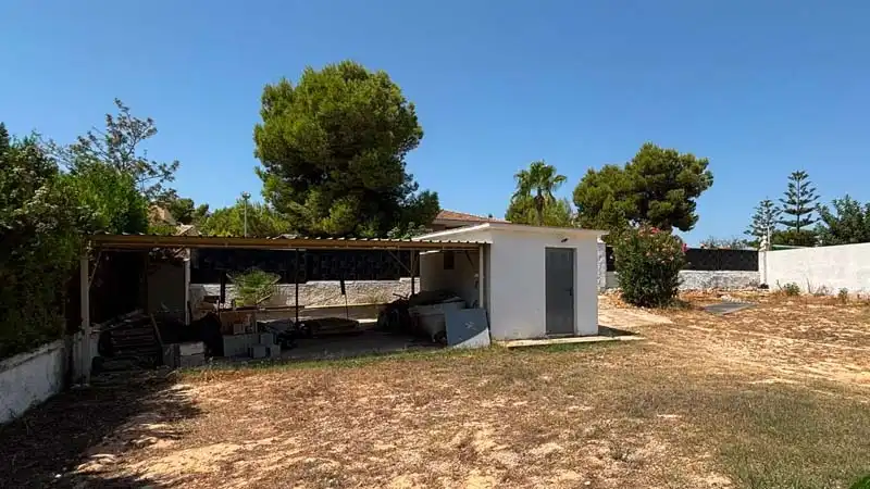 Houses for sale in Turís  with Air Conditioner, Heating and Private garden