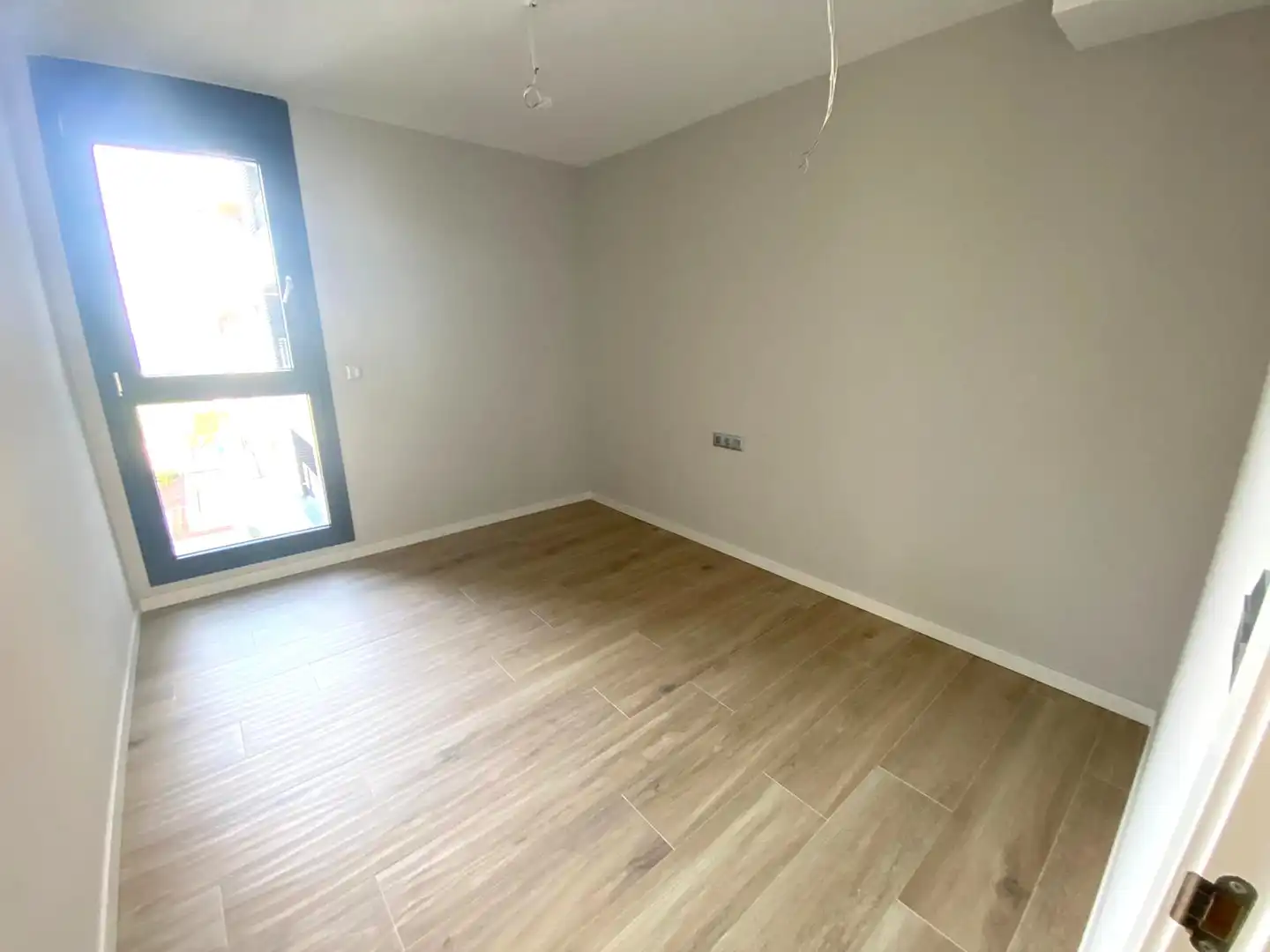 Bedroom of Flat for sale in Castro-Urdiales  with Heating, Parquet flooring and Terrace