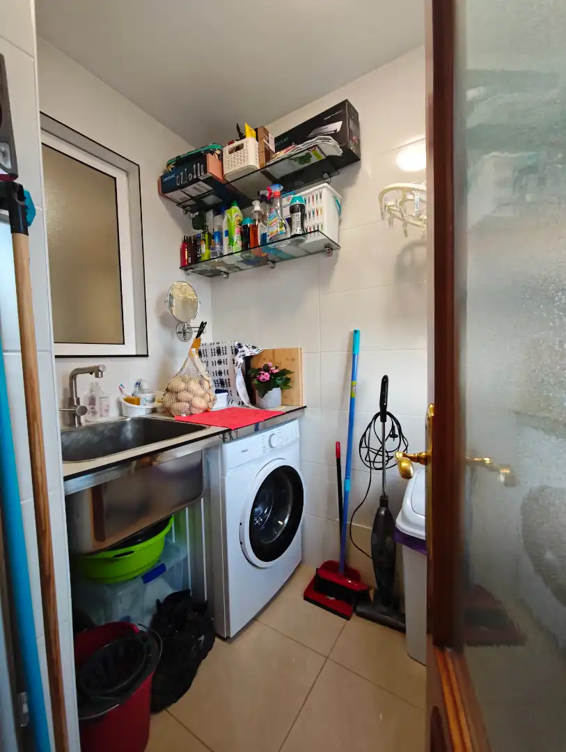 Cocina de Piso en venta en Narón con Calefacción, Parquet y Trastero