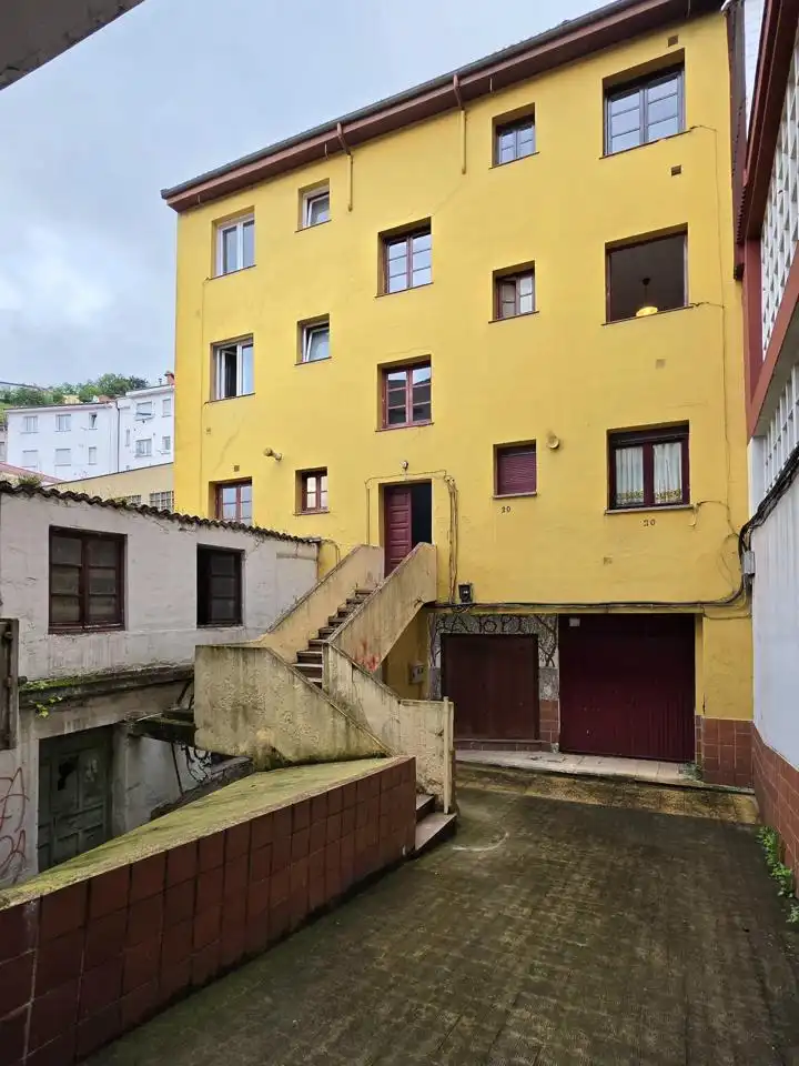 Piso en venta en De La Estacion, 20, Aller