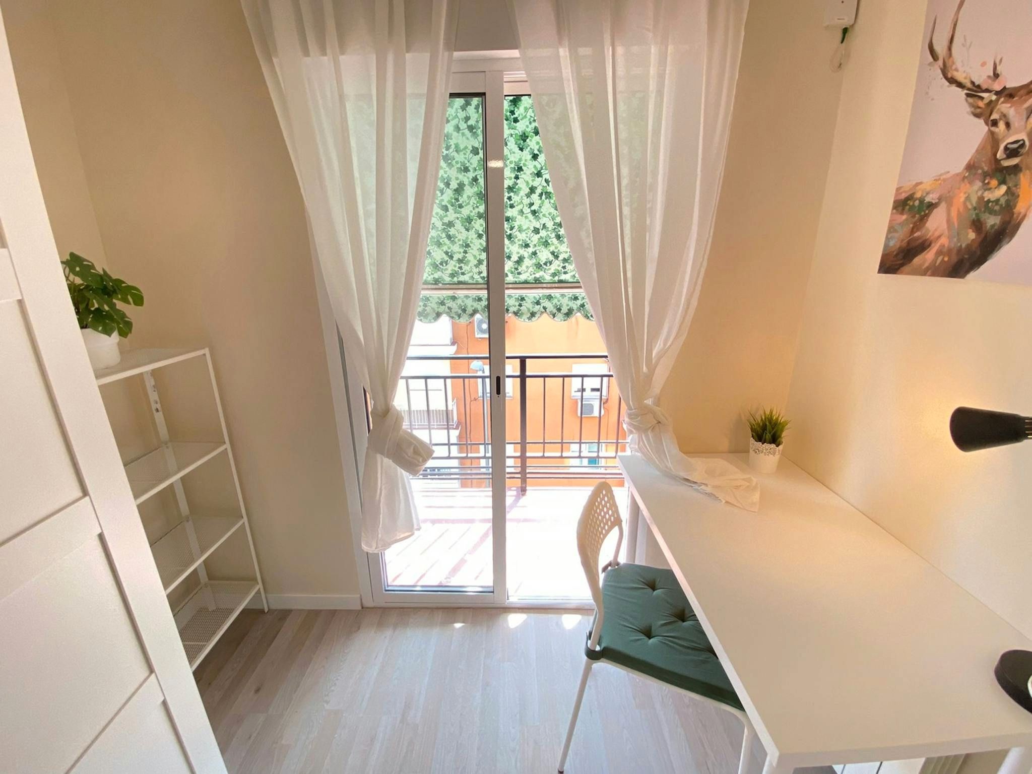 Flat to share in N/A, Simancas