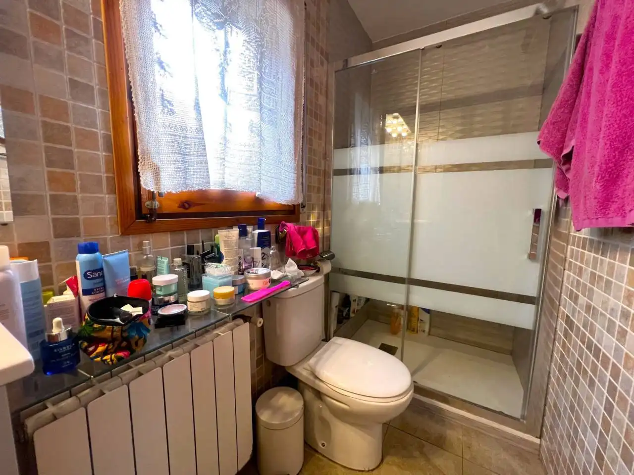 Bathroom of Houses for sale in Riells i Viabrea  with Air Conditioner, Heating and Private garden