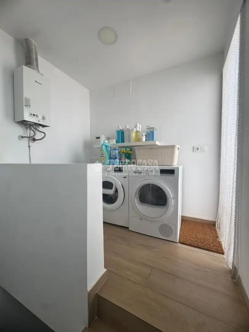 Cuina de Casa o xalet en venda en Jerez de la Frontera amb Aire condicionat