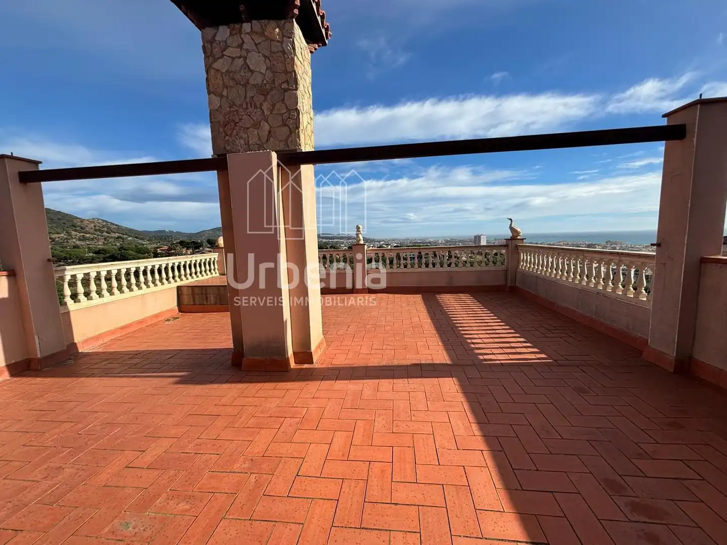 Terrassa de Casa o xalet en venda en Calella amb Calefacció i Piscina