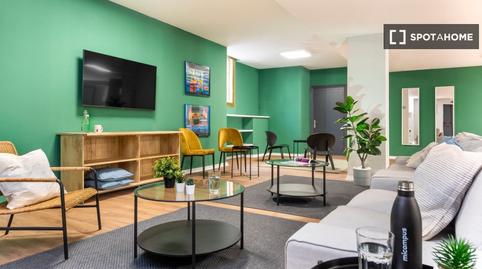 Photo 4 of House or chalet to share in Pedro Salvador - Las Palmeritas, Sevilla