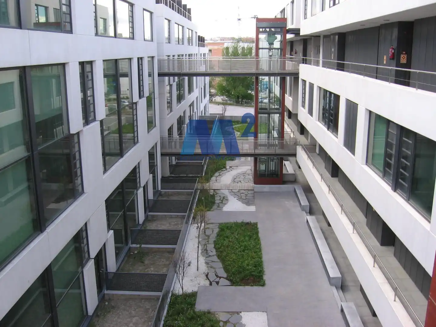 Exterior view of Office for rent in Alcobendas  with Air Conditioner, Heating and Terrace
