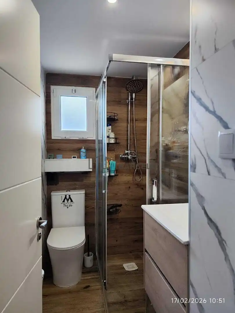 Flat for sale in Oliver