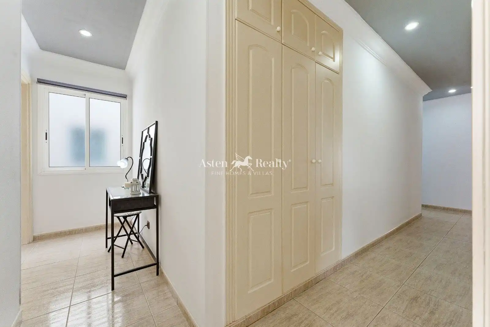 Flat for sale in Adeje  with Terrace, Storage room and Furnished