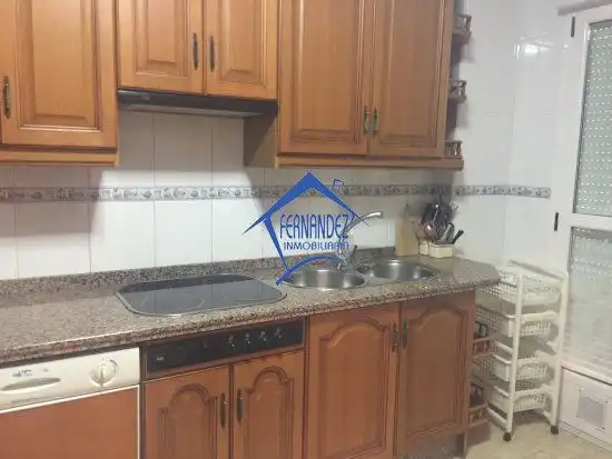 Cuina de Pis de lloguer en Cáceres amb Calefacció, Terrassa i Traster