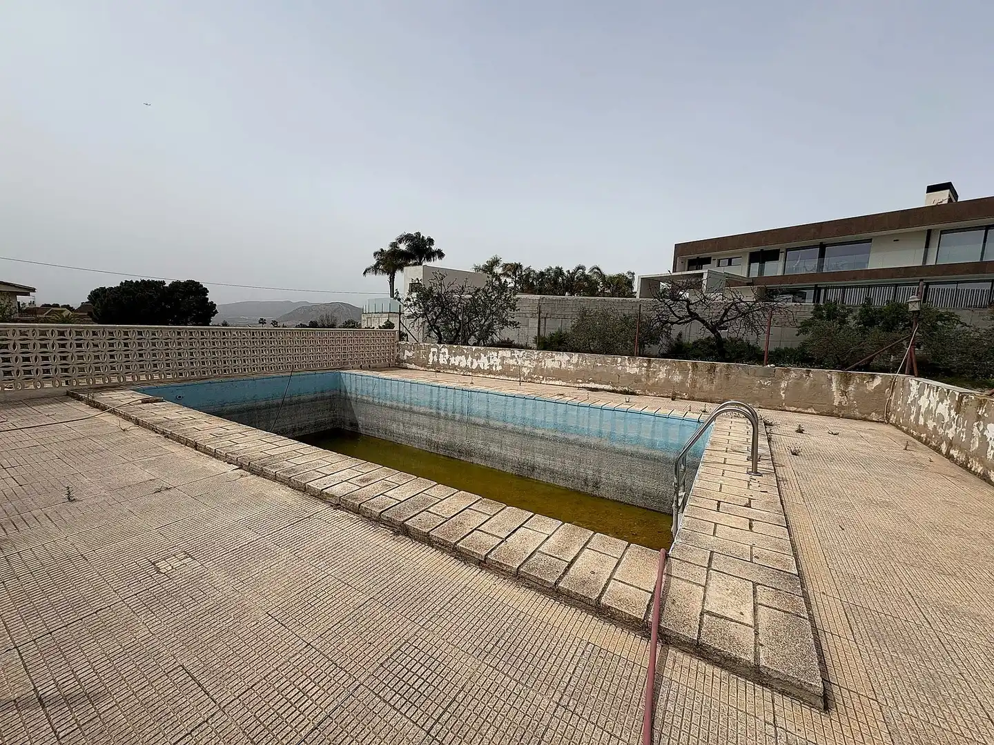 Piscina de Finca rústica en venta en Petrer