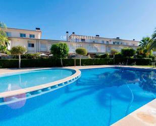 Schwimmbecken von Einfamilien-Reihenhaus miete in San Antonio de Benagéber mit Klimaanlage, Terrasse und Schwimmbad