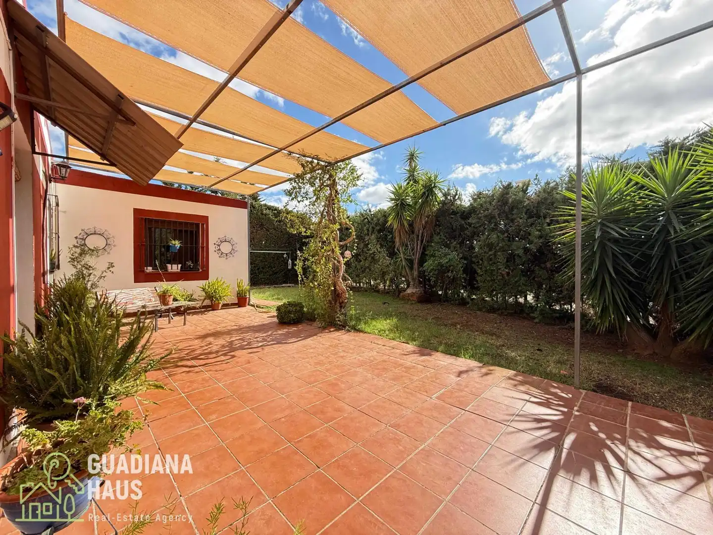 Jardín de Finca rústica en venta en Lepe con Trastero y Piscina