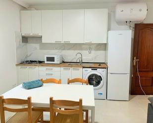 Kitchen of Flat to rent in Ontígola  with Terrace, Furnished and Washing machine