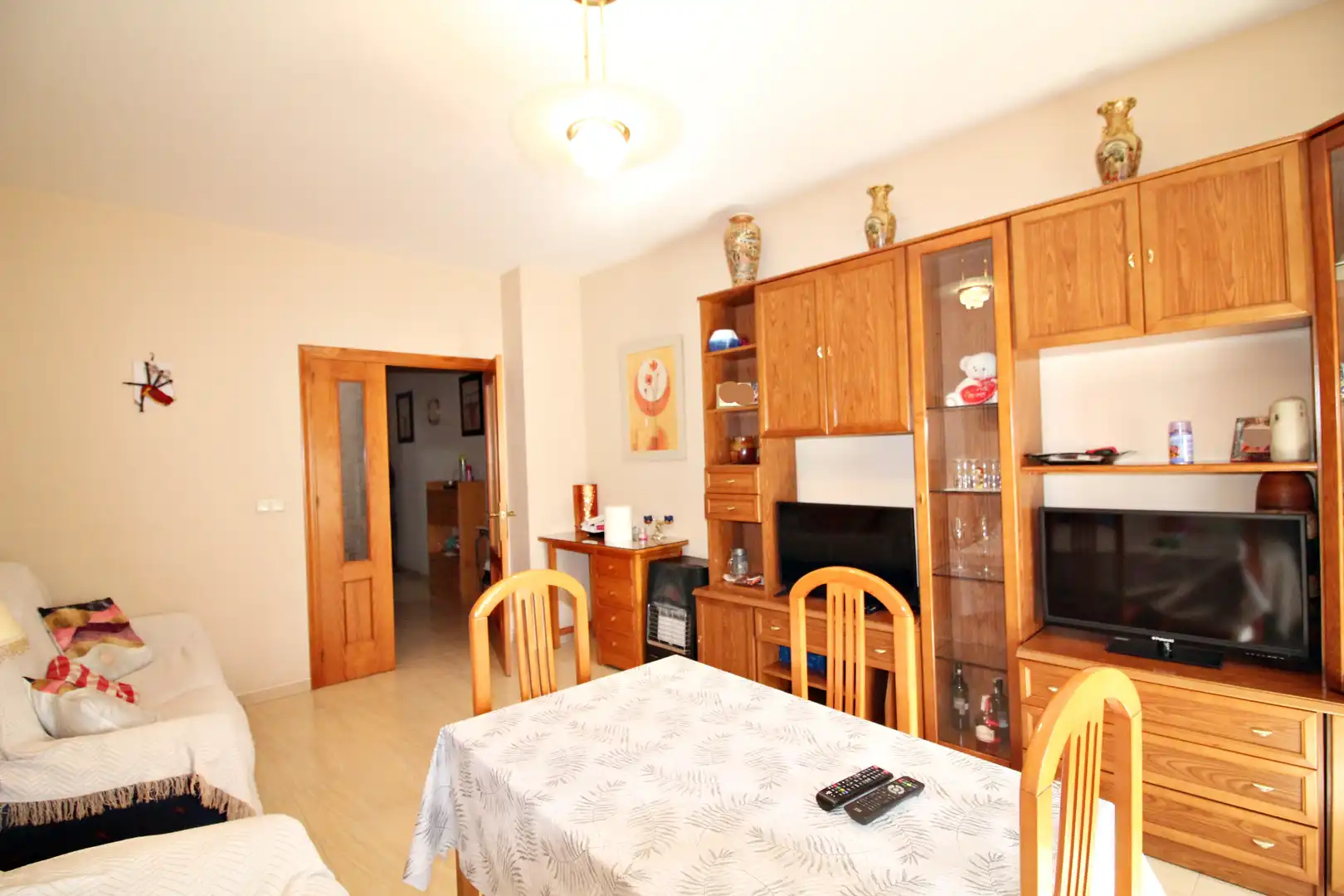Sala de estar de Piso en venta en Almonte con Aire acondicionado, Terraza y Trastero